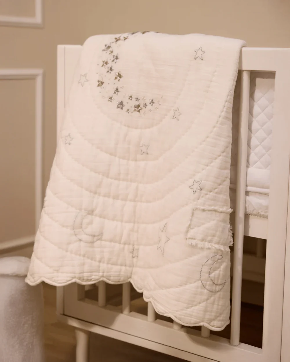 Baby Jalebi Cot Bedding Set-Luna-Hand Embroidered-100% Organic Cotton-Off White-For Infants - Image 4