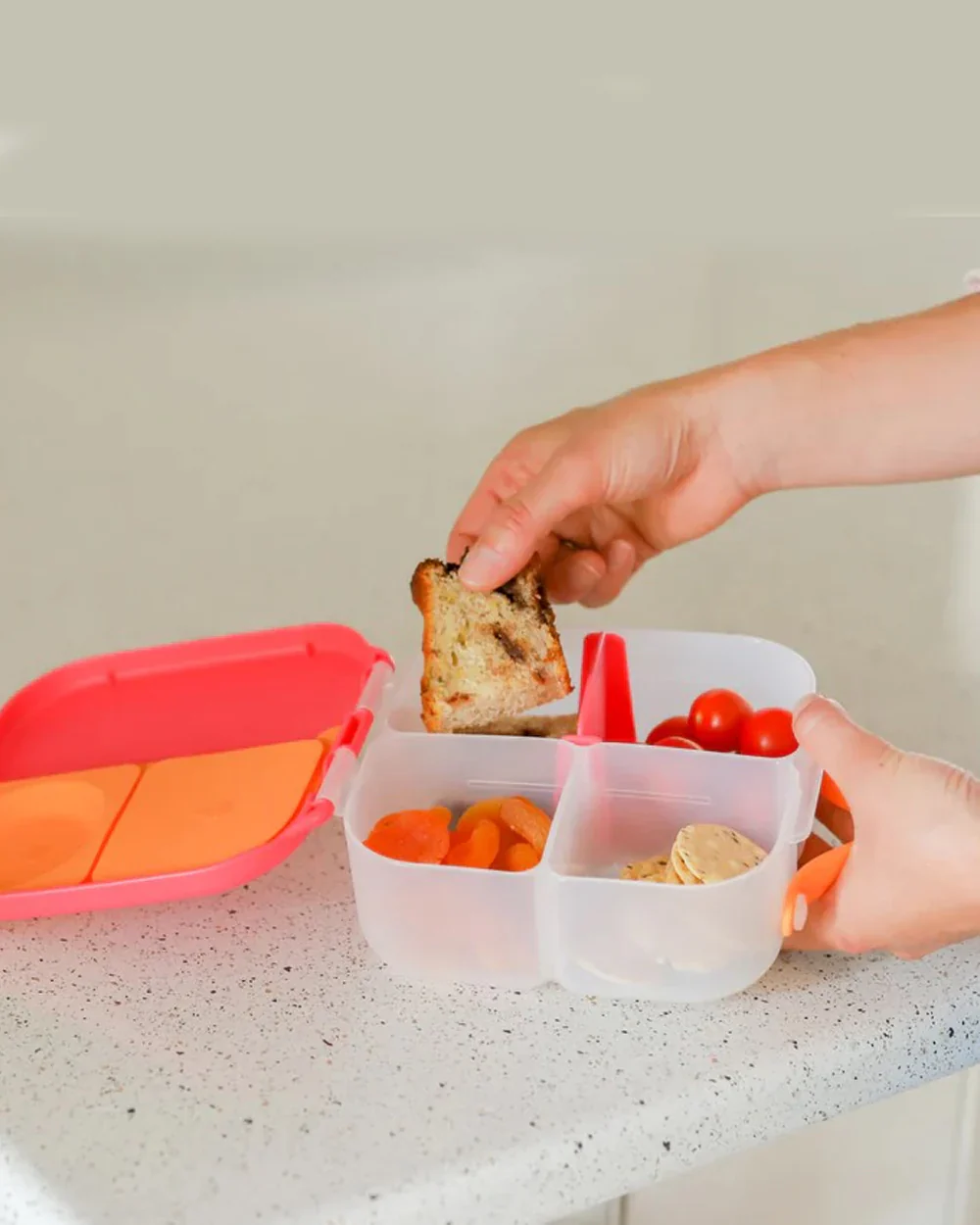 b.box School Essentials Kit-Mini Lunch Box(600ml)-Tritan Straw Sipper(1000ml)-Strawberry-3Y+ - Image 16