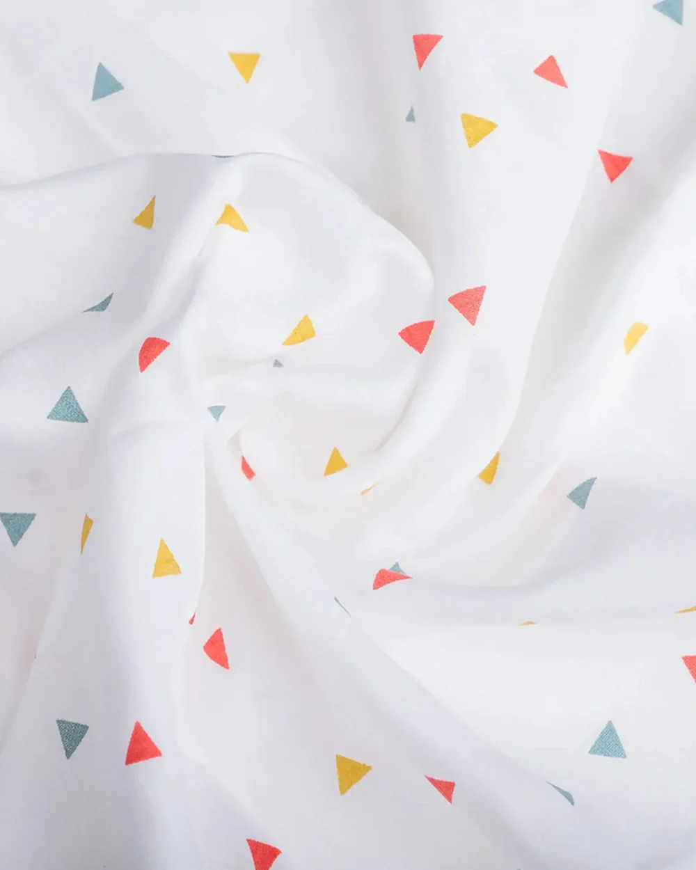 BeeLittle Hooded Baby Bath Towel-100% Organic Cotton Muslin-Mad Angles - Image 2