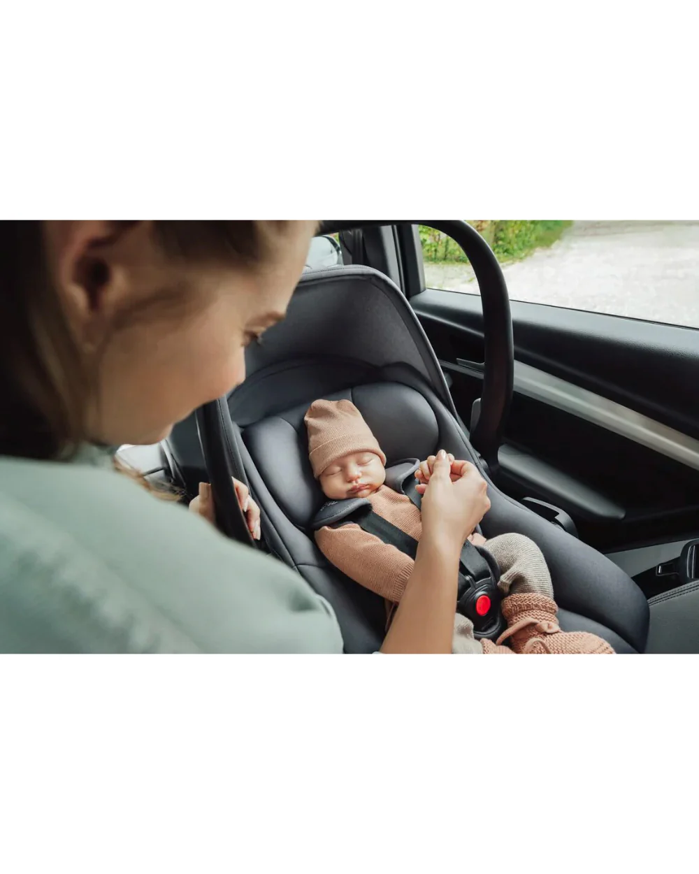 Britax Baby Safe Core-Baby Car Seat-Rear Facing-Extra Lightweight-For 0 to 15M (Upto 13Kg)-Midnight Grey - Image 12