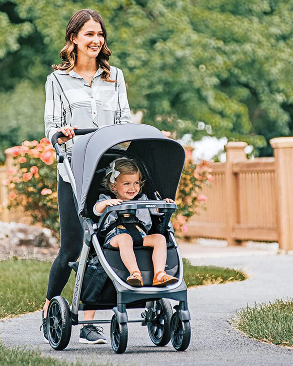 Chicco Bravo Quick Fold Baby Stroller-3 Positions Adjustable Parent Handle Bar-One Hand Fold-With Parent & Child Tray-6 Months Warranty-Pram for 0 to 4Y (Upto 22 Kg)-Black - Image 13