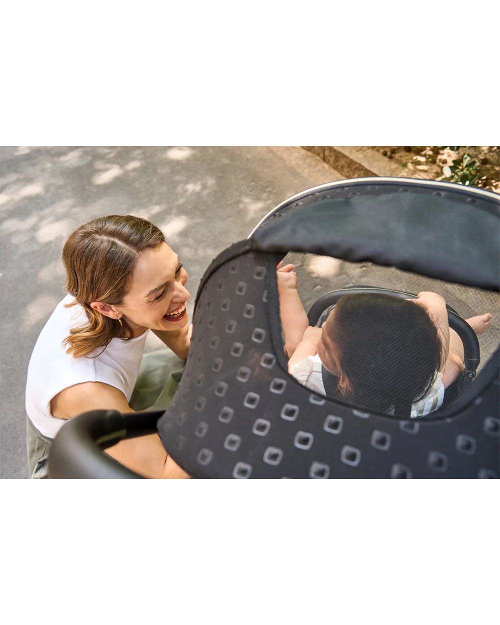 Chicco Goody XPlus Lightweight Stroller-One Hand Fold-Flat Reclining Seat-Big Shock Absorber Wheels-6 Months Warranty-For 0 to 4Y (Upto 22 Kg)-Sandshell - Image 15