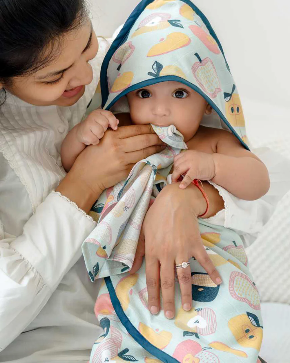 Cocoon Care Bamboo Muslin Bandana Bib & Wash Cloth-Apple Splash-Super Absorbent-For Infants - Image 3