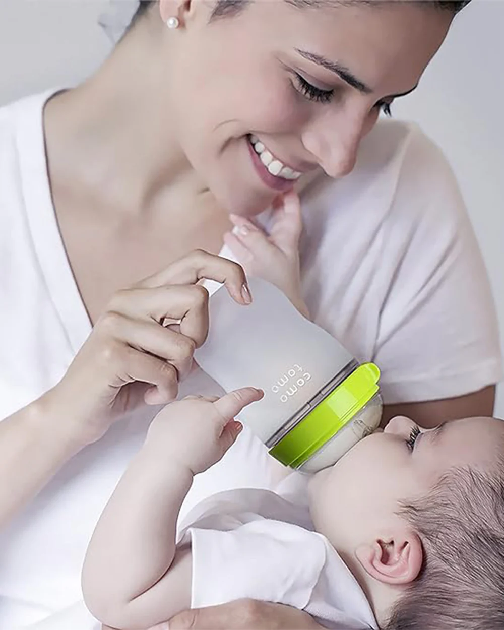Comotomo Wide Neck Silicone Feeding Bottle-Global Award Winner-With Slow Flow Nipple-0 to 3M-Dual Anti Colic Vent-150 ml-Green - Image 8