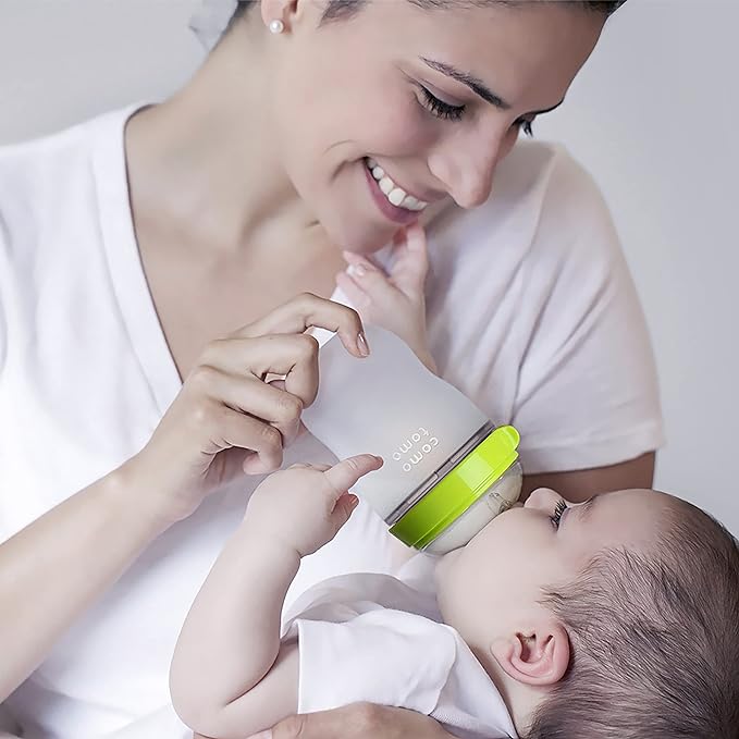Comotomo Wide Neck Silicone Feeding Bottle-Global Award Winner-With Slow Flow Nipple-0 to 3M-Pack of 2-Dual Anti Colic Vent-150 ml-Green - Image 10