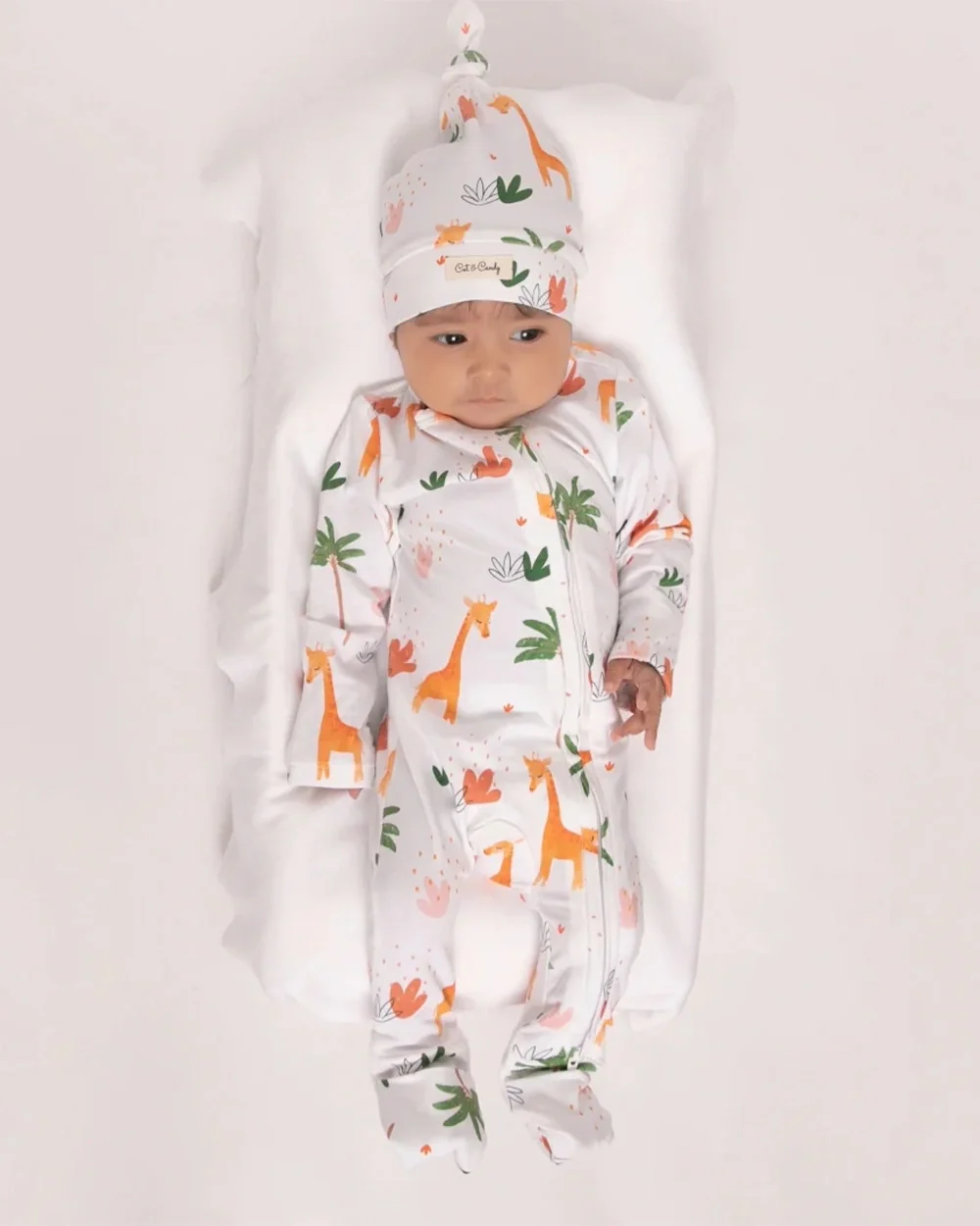 Cot & Candy Baby White Onesie-Dora The Giraffe-Organic Cotton-For Infants - Image 2
