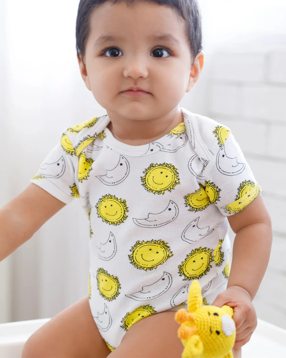 Cotton Bug White & Yellow Bodysuit-Sun & Moon-Organic Cotton-Half Sleeves-Pack Of 3-For Infants - Image 2