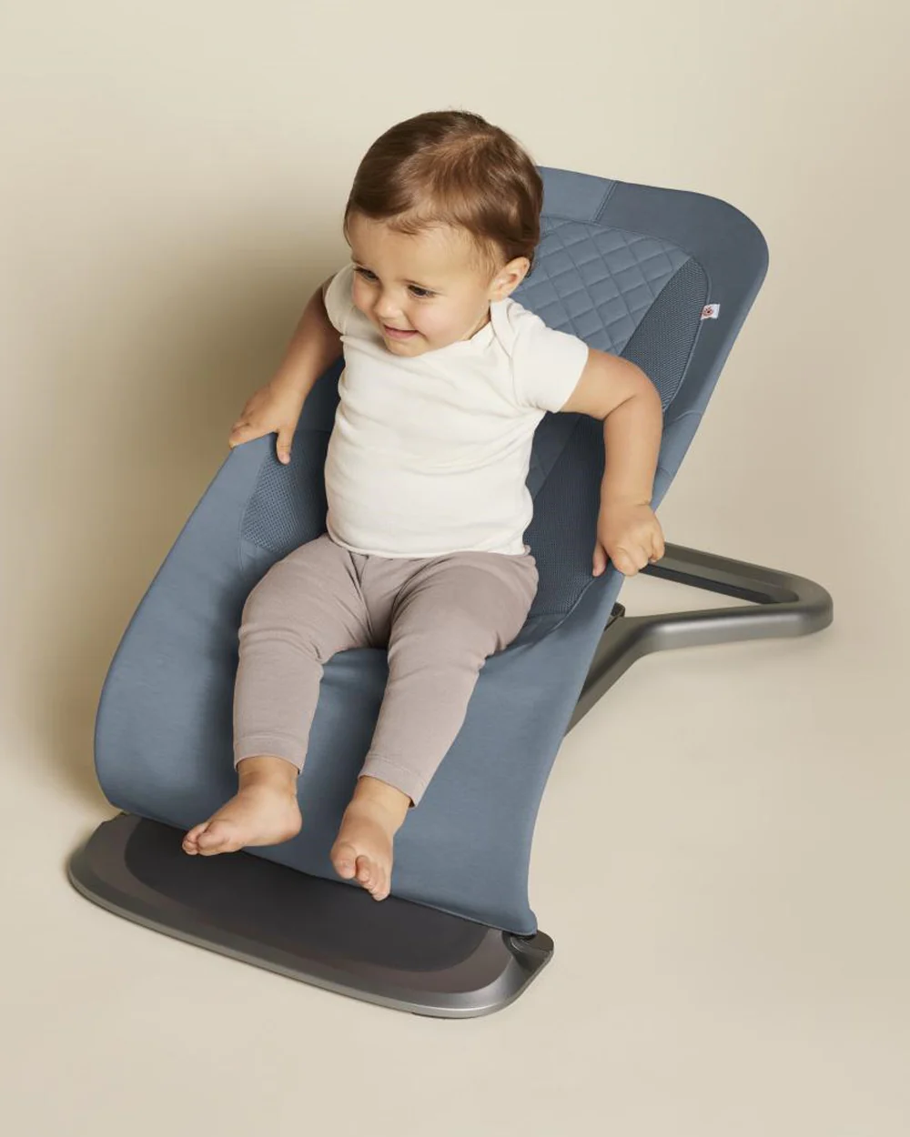 Ergobaby 3 in 1 Evolve Baby Bouncer-Folds Flat For Easy Transport & Storage-Head To Hip Support-Helps Prevent Flat Head Syndrome-For 0 to 2Y (2 to 13Kg)-Oxford Blue - Image 8