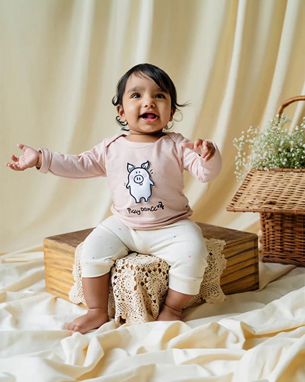 Greendigo Off White & Pastel Pink Coord set-100% GOTS Certified Organic Cotton-For Infants - Image 2