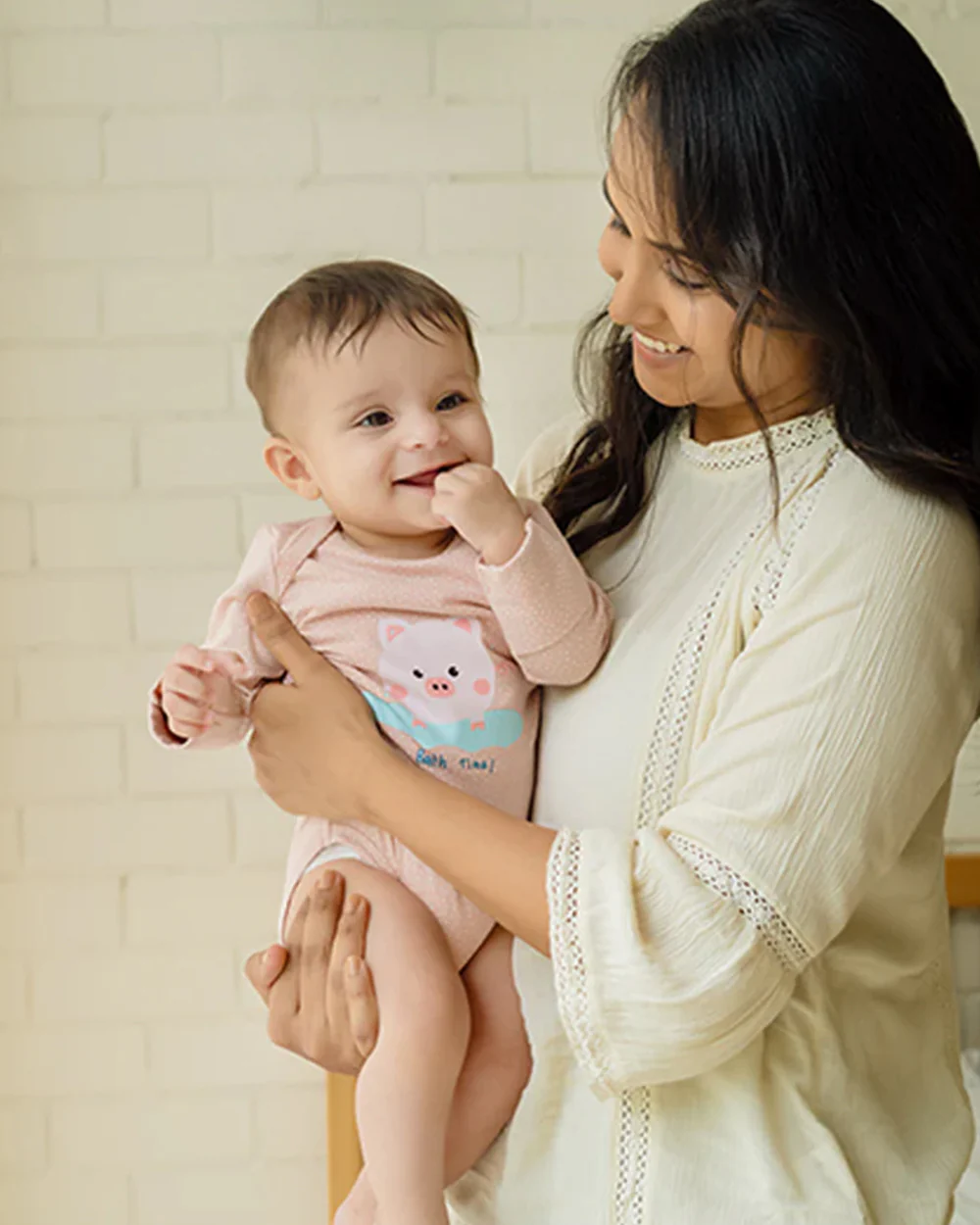 Greendigo Peach & Off White Bodysuit Set-Piggy Splash-100% GOTS Certified Organic Cotton-For Infants - Image 3
