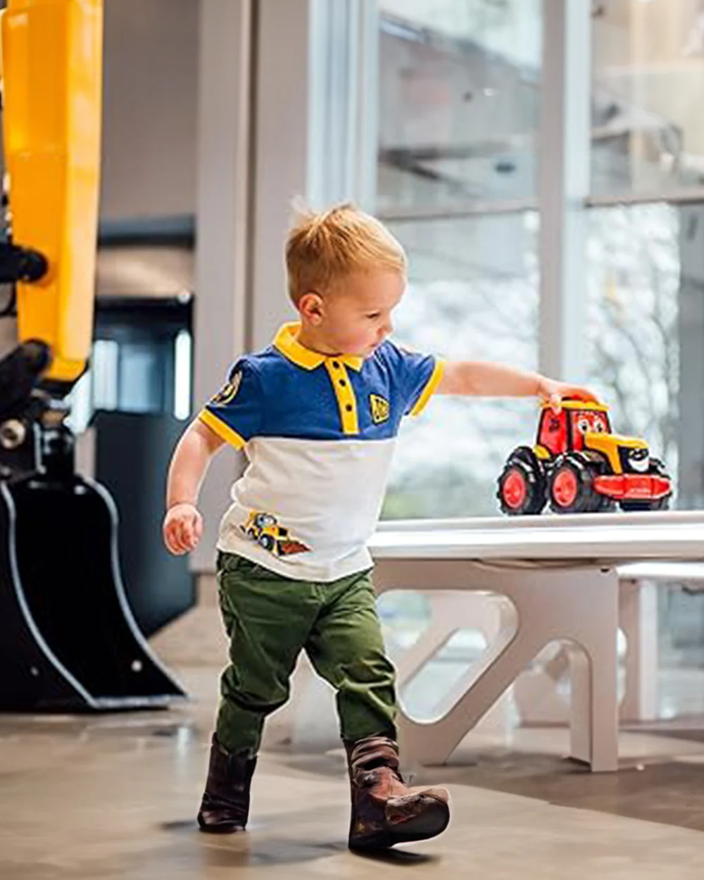 JCB My 1St Big Wheeler Freddie Fastrac Vehicle Toy-12M+ - Image 8