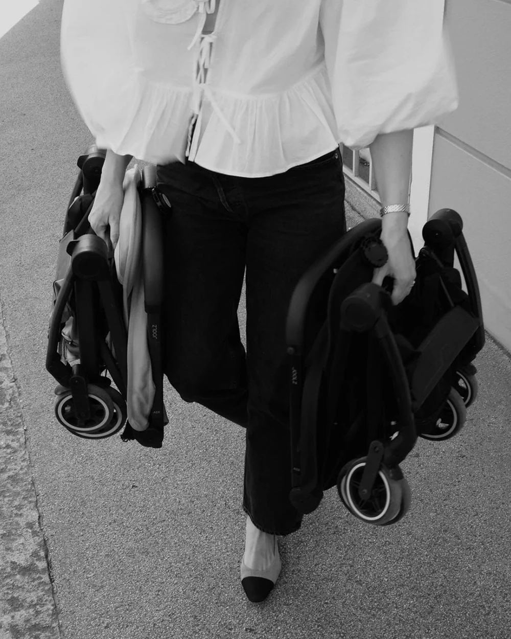 Joolz Aer+ Cabin Friendly Stroller-All Wheel Suspension-One Hand Fold-Flat Reclining Seat-Travel System Compatible-Includes Travel Bag-10 Years Transferable Warranty-For 0 to 4Y (Upto 22Kg)-Space Black - Image 25