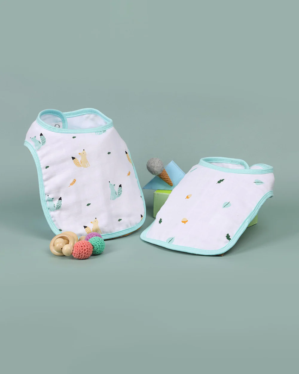 Kicks & Crawl Organic Cotton Round Bibs-Baby Squirrel-Reversible-With Snap Button-Pack of 2-For Infants - Image 2