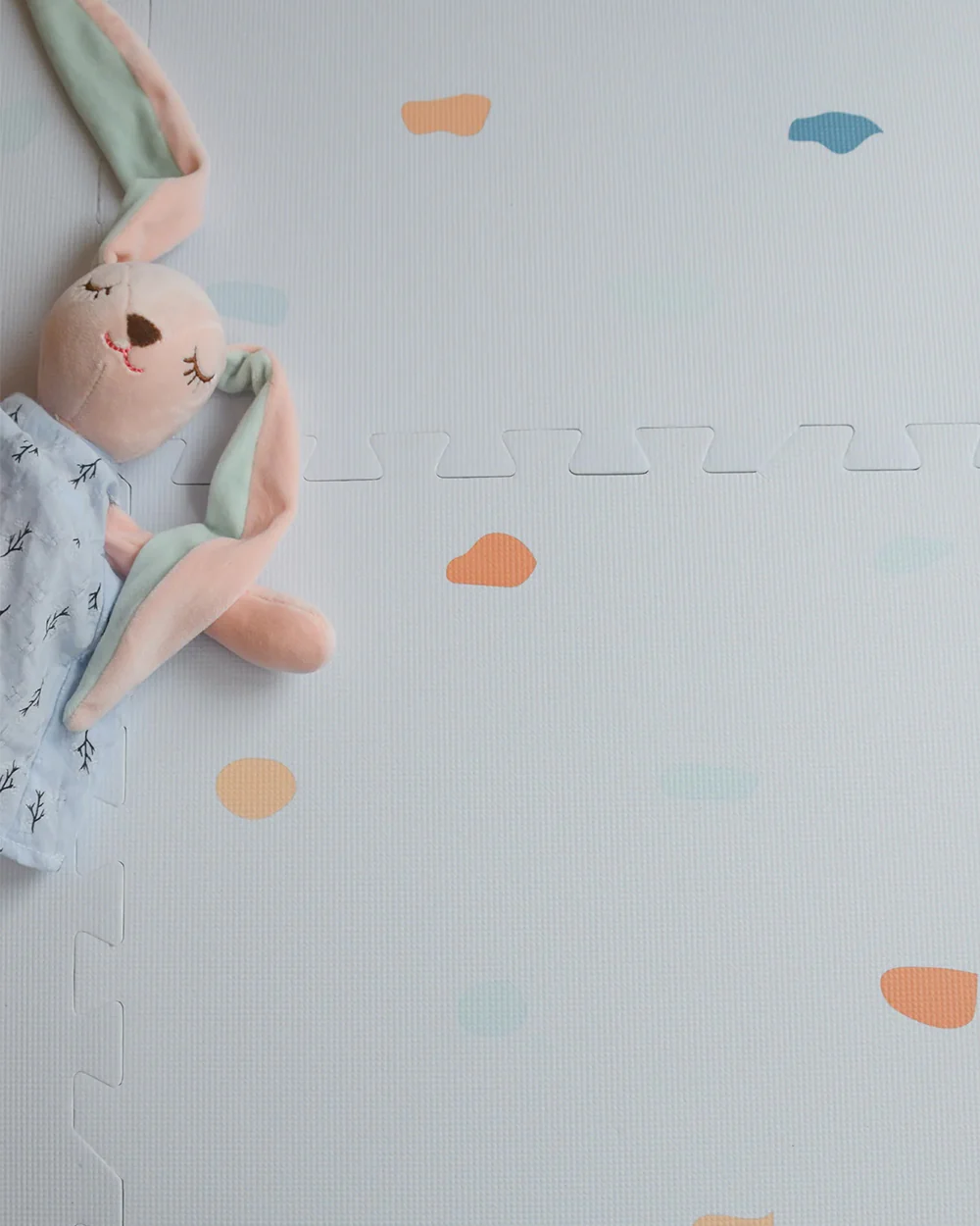 Kind & Me Terrazzo Powder Blue Playmat-Includes 6 Waterproof Foam Tiles-0M+ - Image 4