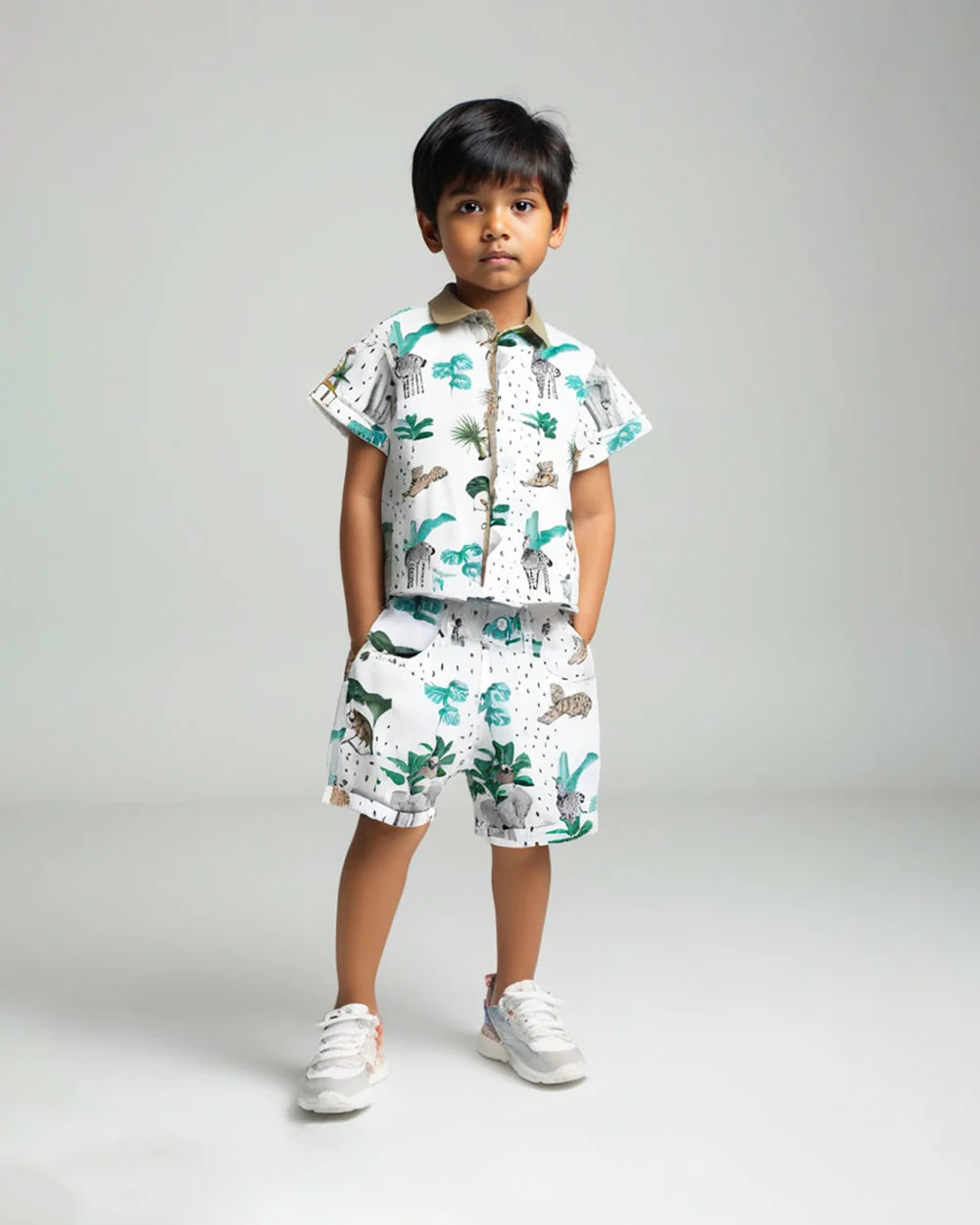 La dee da White T-shirt & Shorts Set-Safari Adventure-100% Soft Giza Cotton-For Infants - Image 4