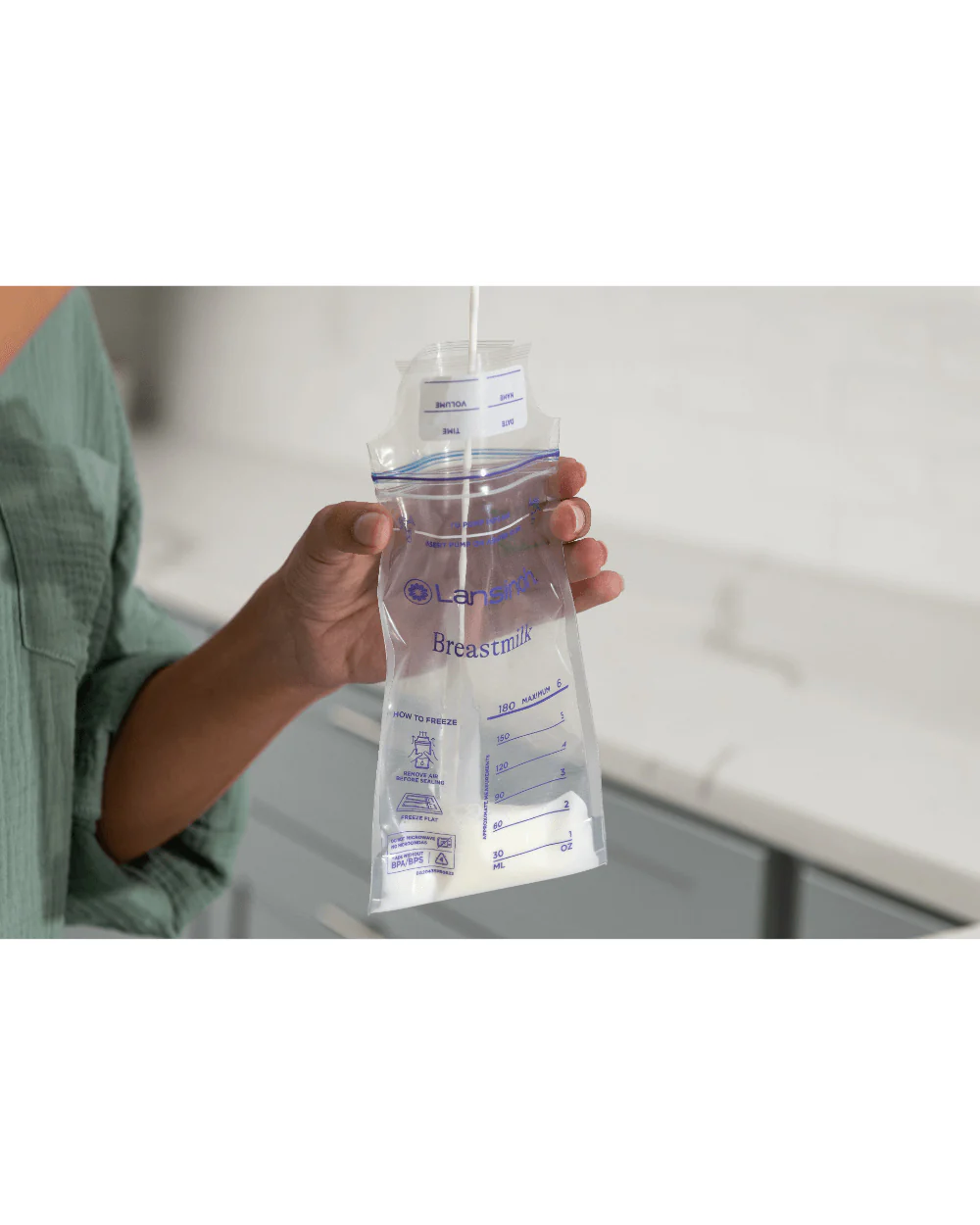 Lansinoh Breast Milk Transparent Storage Bags-Reinforced Double Zipper Seal For Safe Storage-Freezer Safe Pouches-With Measurement Markings-180 ml-Pack of 25 - Image 5