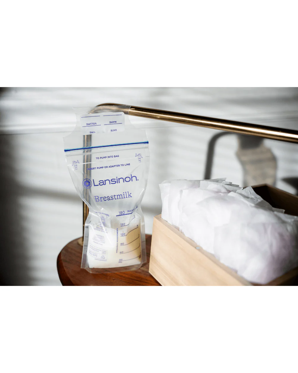 Lansinoh Breast Milk Transparent Storage Bags-Reinforced Double Zipper Seal For Safe Storage-Freezer Safe Pouches-With Measurement Markings-180 ml-Pack of 50 - Image 6