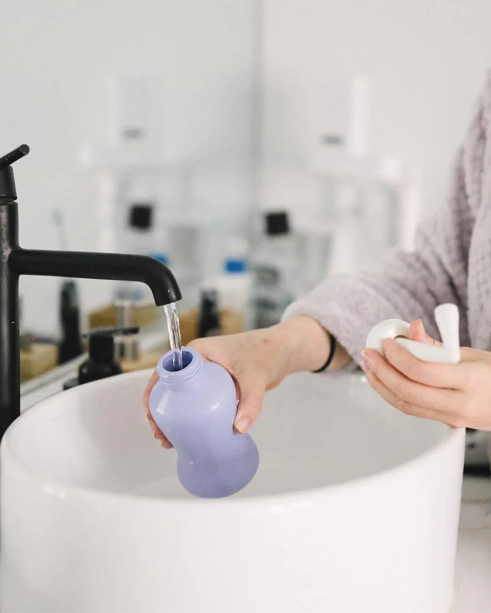 Lansinoh Post-Birth Perineal Wash Bottle-Angled Spout-Helps Cleanse Hard to reach Areas-with Travel Wash Pump - Image 2