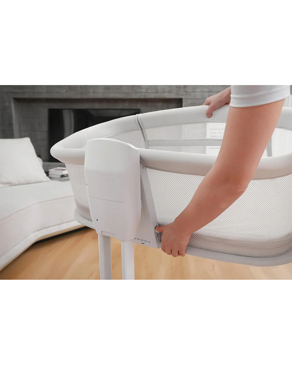 Mastela Dream Starlight Bedside Bassinet & Rocker-With Sunshade & Mosquito Net-With Removable Cradle Basket-Touch Control Panel-4 Lockable Wheels-Light Grey-Birth+ - Image 11