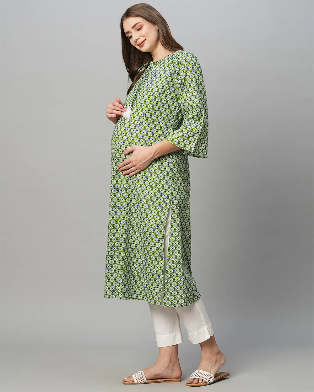 MomToBe Green Maternity Nursing Kurta-Motifs Print-Cotton Blend-Tie-up Neck-Bump Friendly - Image 3