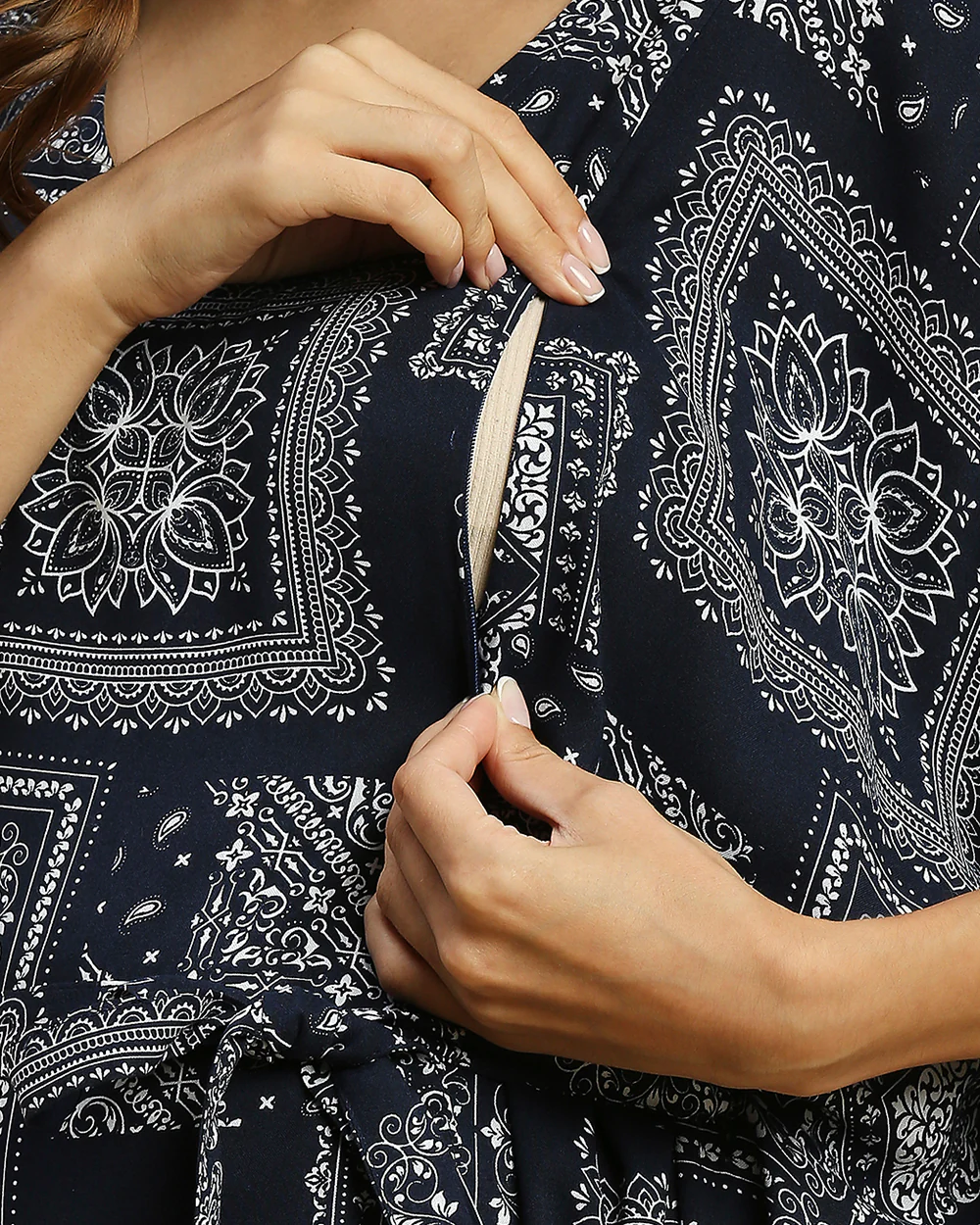 MomToBe Navy Blue Maternity Nursing Kaftan-Paisley Print-Rayon-V Neck-Bump Friendly - Image 6