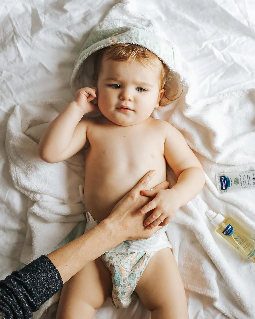 Mustela Baby Massage Oil-With Avocado-Helps Treat Cradle Cap & Soothes Skin-Dermatologically Tested, Chemical Free & Safe From Birth On - Image 7