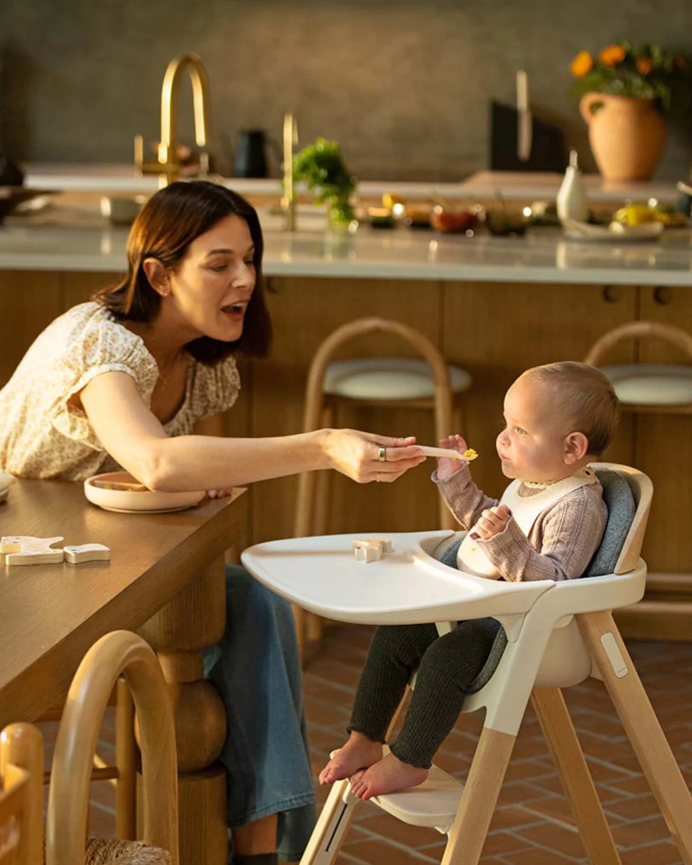 Nuna Bryn Baby High Chair-With Removable Seat Pad & Child Tray-Tool Free Assembly-Made From Premium Black Walnut & Maple Woods-For 6M+ (Upto 100 Kg)-Heritage - Image 21
