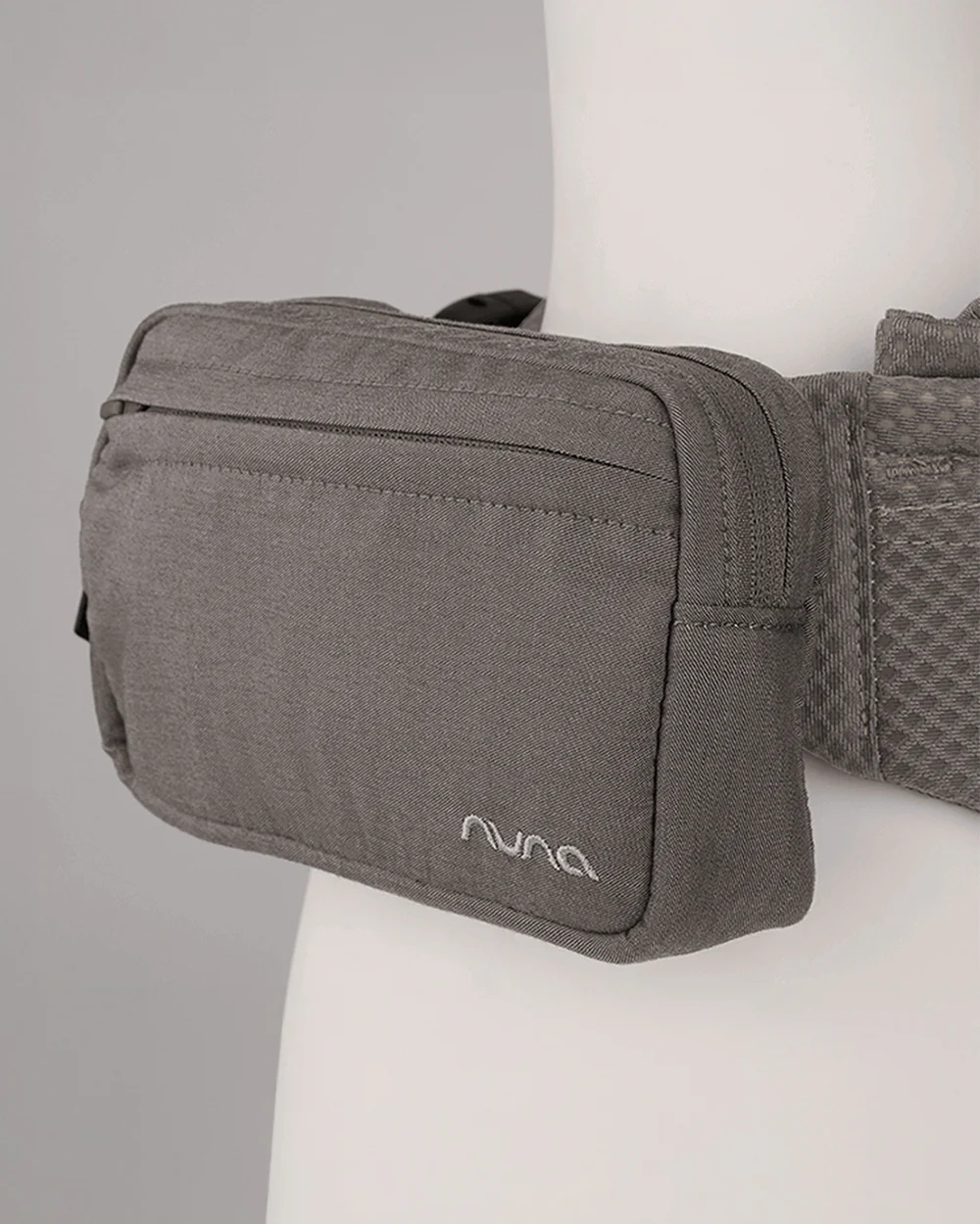 Nuna Cudl Deux Baby Carrier-4 Carrying Positions-Interchangeable Mesh & Cotton Panels For All Weather Comfort-Includes Storage Bag, 2 Bibs, Wristlest Pouch & Harness Covers-For 0 to 3Y (3.5 to 16 Kg)-Shadow - Image 9
