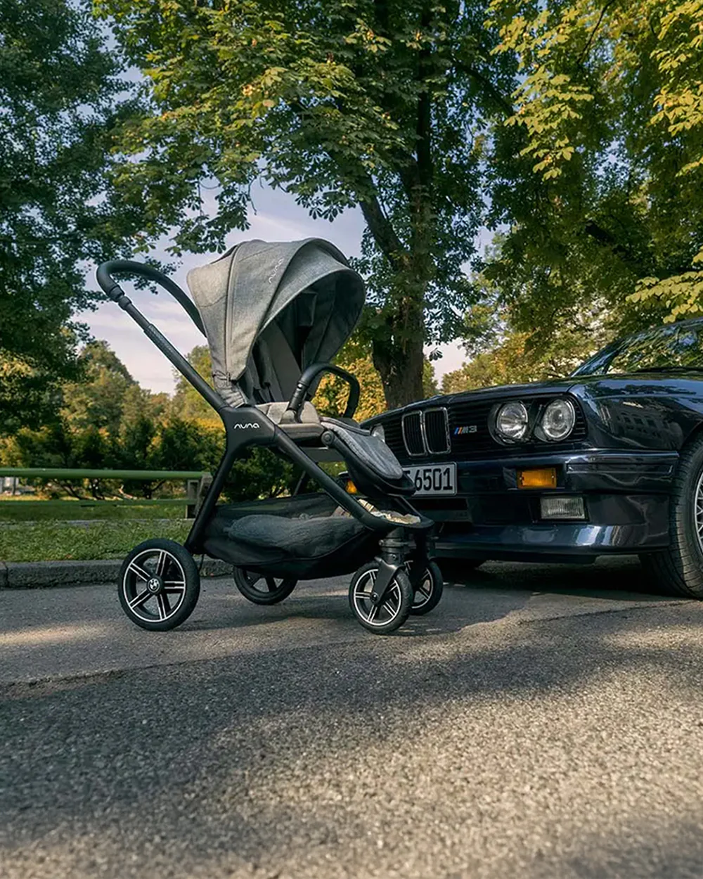 Nuna TRIV Next BMW Collection Stroller-With Cup Holder-Metal BMW Badge On Window Flap-Exclusvie Wheels With BMW Trinity Pattern-2 Years Warranty-Pram for 0 to 4Y (Upto 22 Kg)-Graphene - Image 25