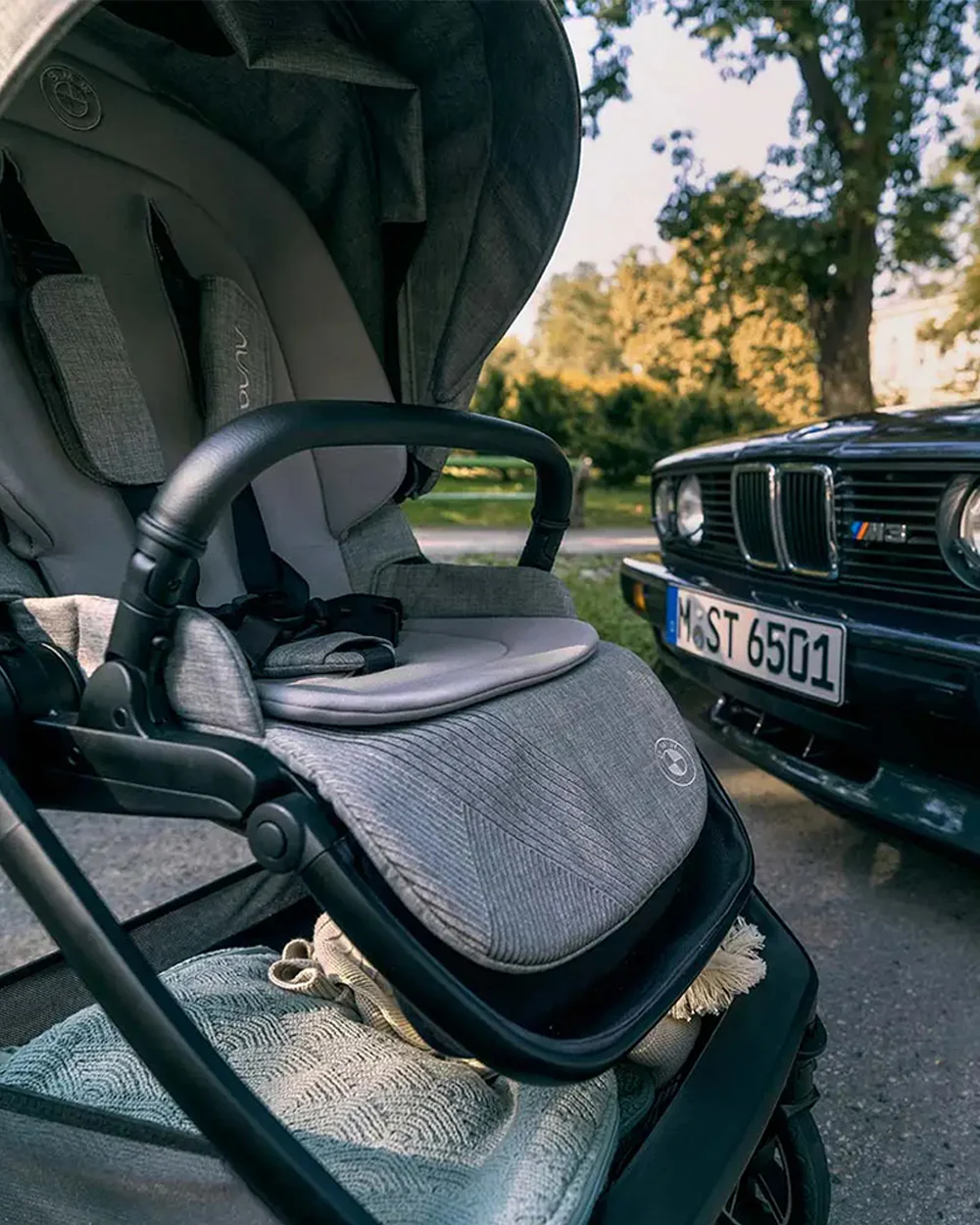 Nuna TRIV Next BMW Collection Stroller-With Cup Holder-Metal BMW Badge On Window Flap-Exclusvie Wheels With BMW Trinity Pattern-2 Years Warranty-Pram for 0 to 4Y (Upto 22 Kg)-Graphene - Image 26