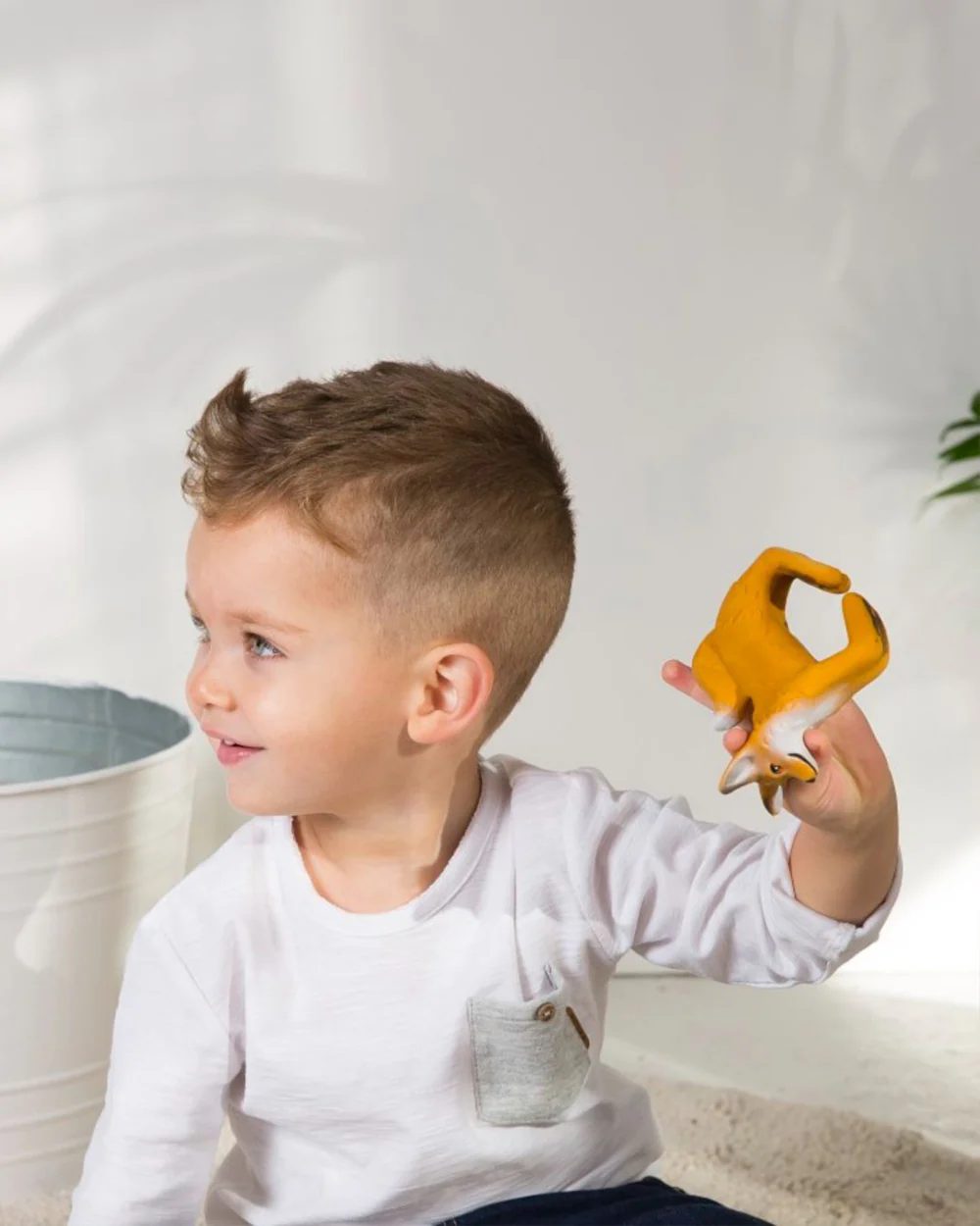Oli & Carol Rob The Fox-Natural Rubber Bracelet Teether-Soft & Flexible-0M+ - Image 6