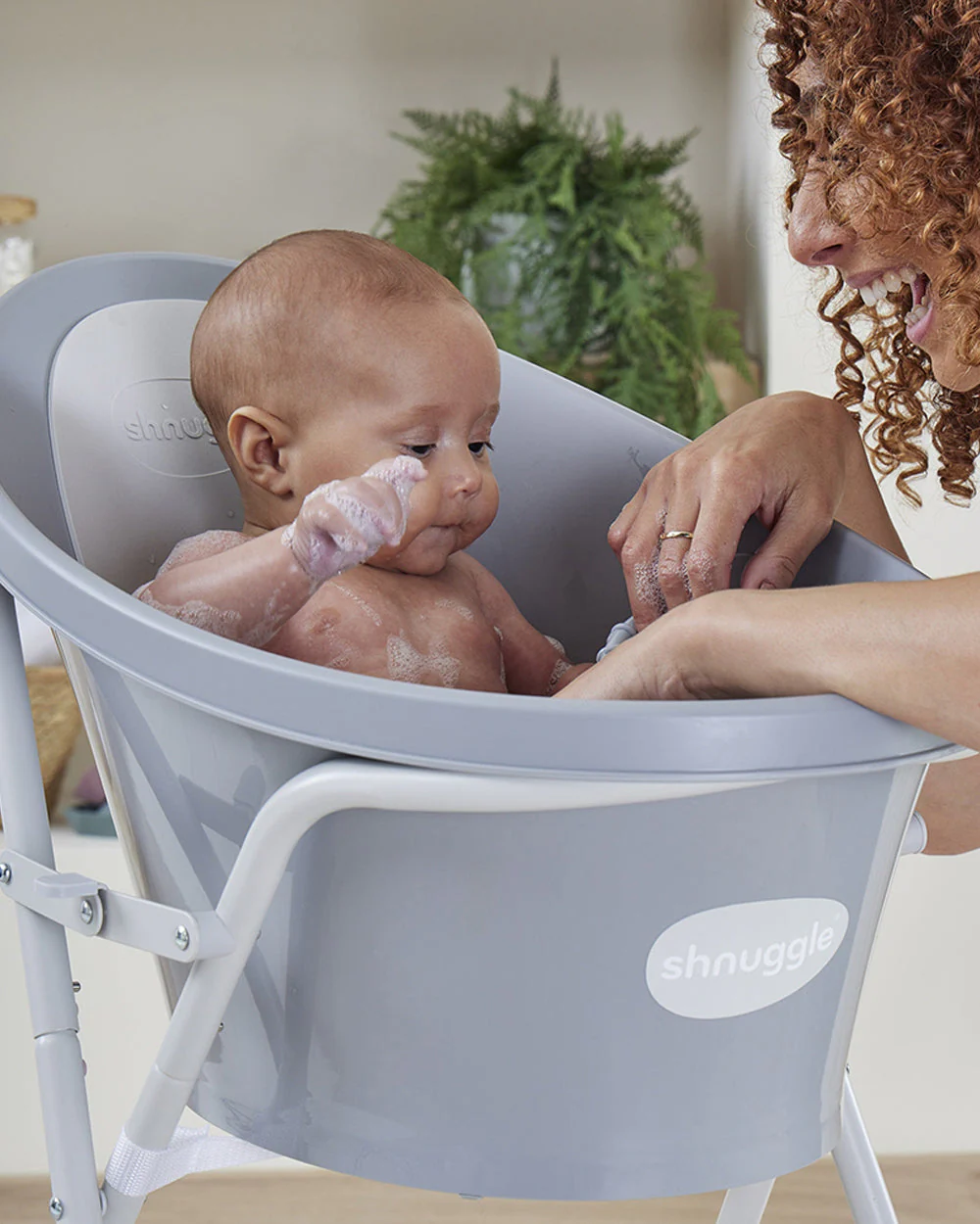 Shnuggle Newborn Bath Tub with Bath Stand-0 to 12M-Pebble Grey - Image 9