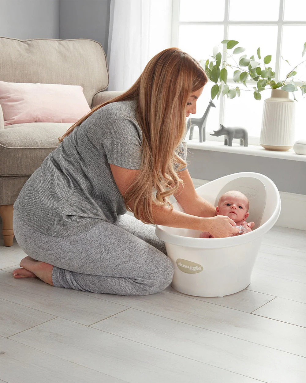 Shnuggle Newborn Bath Tub with Bath Stand-0 to 12M-Taupe - Image 3