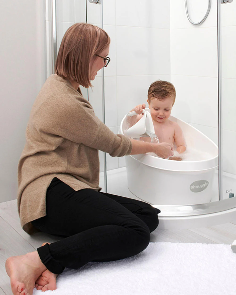 Shnuggle Baby Bath Tub with Bather & Jug-0 to 48M-Taupe - Image 7