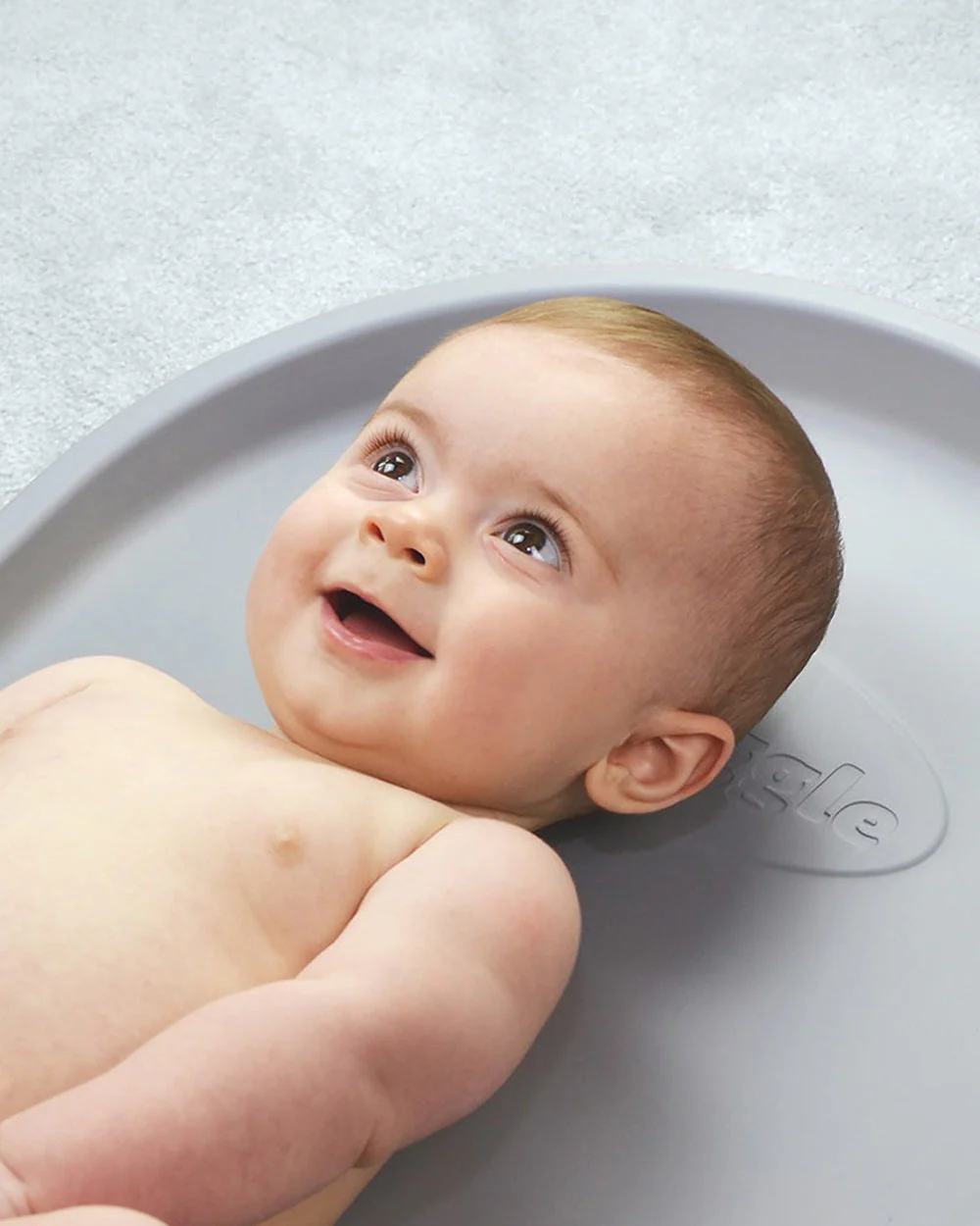 Shnuggle Newborn Bath Tub with Diaper Changing Mat & Bath Jug-0 to 12M-Eucalyptus - Image 32
