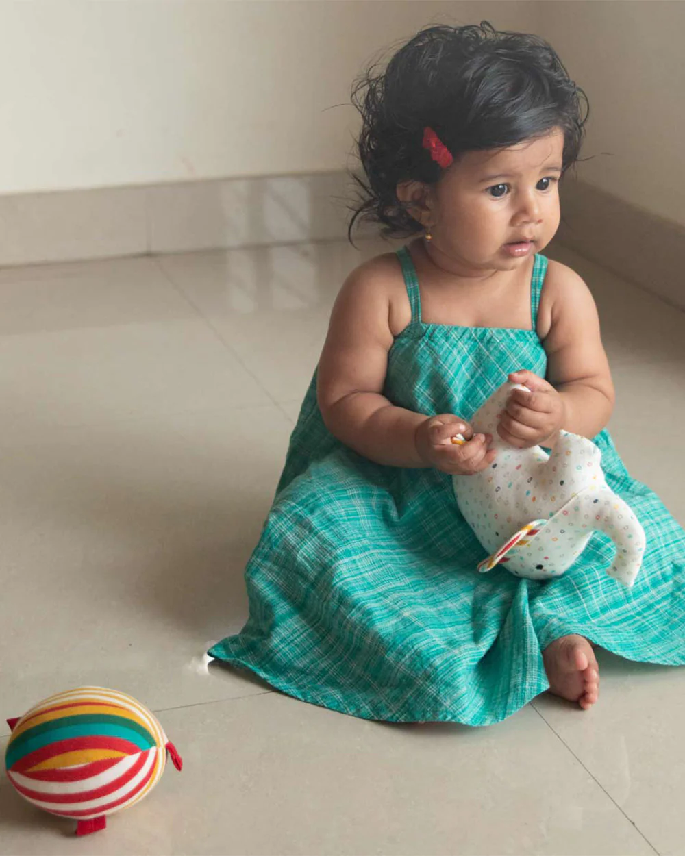 Shumee Ele & Ball Baby Rattle Toy-Improves Auditory & Sensory Stimulation-For Infants - Image 4