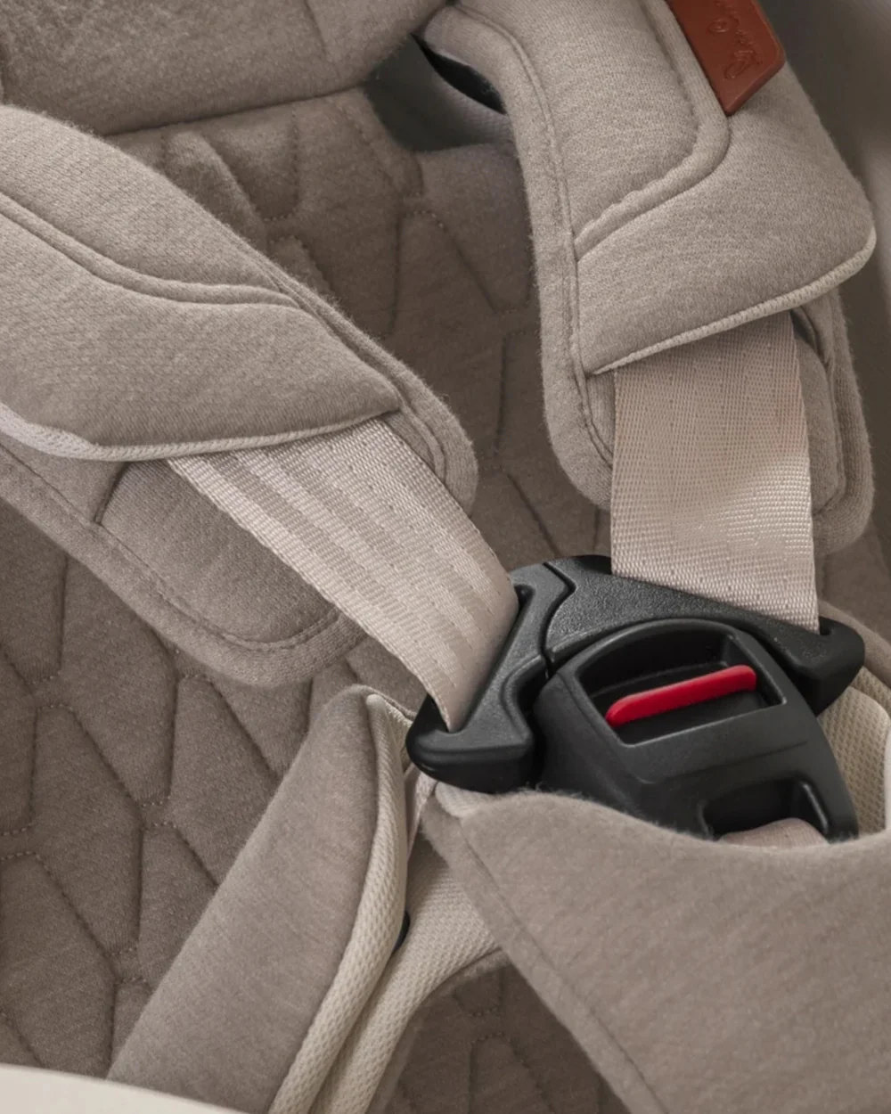 Silver Cross Motion 2 All Size 360 Baby Car Seat-Convertible Car Seat-Hydro Protect Removable & Leafproof Liner-EasyFit Sprung Safety Harness-3 Position Recline-0 M+ (Upto 12Y)-Almond - Image 15