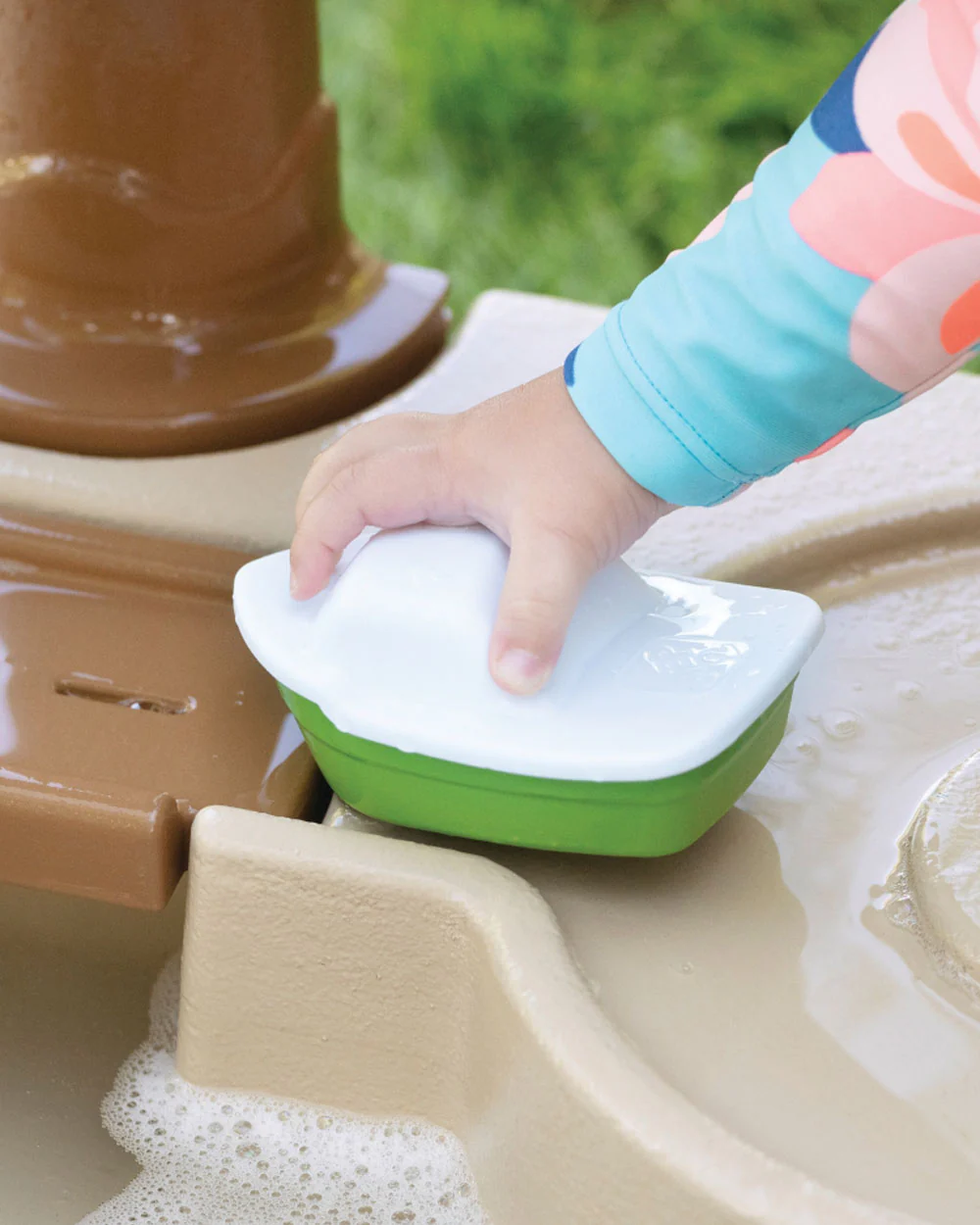 Step2 Naturally Playful Splashway Canal Table-Outdoor Toys-Boat Track Play with Flowing Waterways-Enhances Motor Skills-12M+ - Image 9
