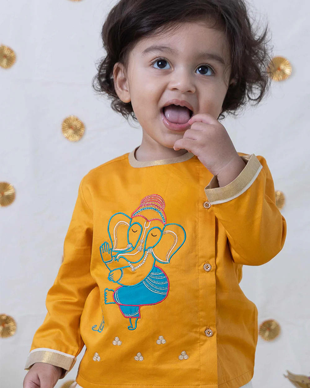 Tiber Taber Mustard & White Kurta Dhoti Set-Ganesha Embroidered-Cotton-For Infants - Image 4