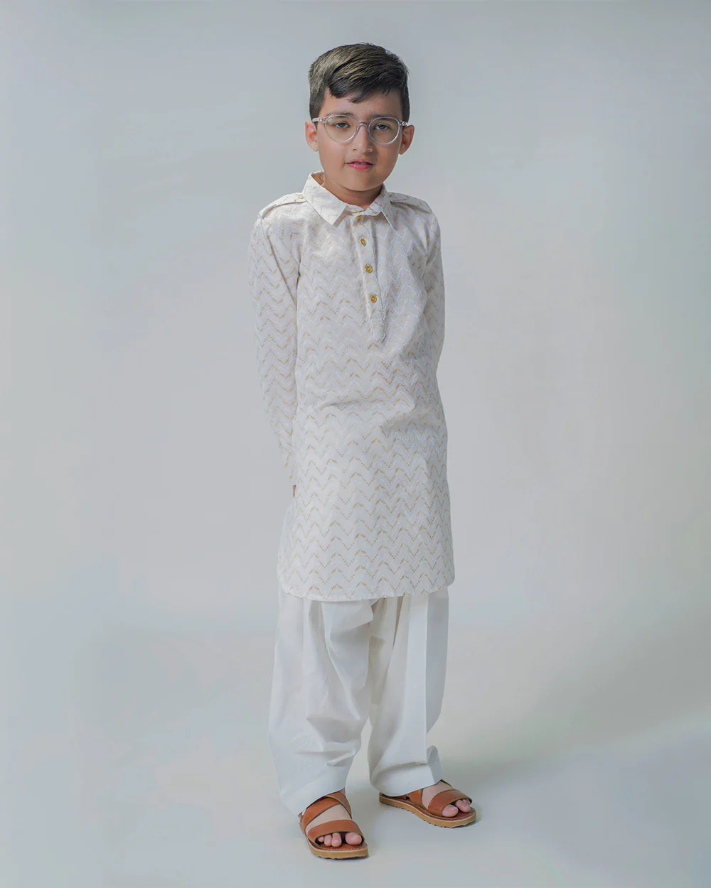 Tiber Taber White Zigzag Pathani Kurta Salwar Set-Embroidered-Cotton-For Infants - Image 5