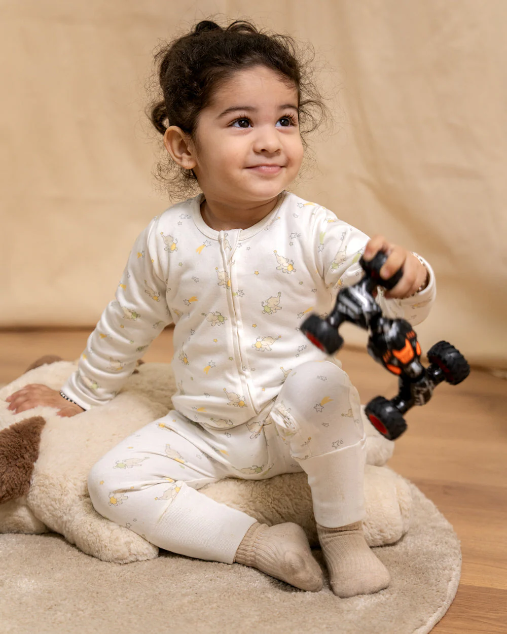 Twingle 100% Organic Cotton Sleepsuit-Zip Guard to Protect Baby's Chin & Neck-Two Way Zipper for Easy Diaper Change-Inbuilt Booties & Mittens-Elephant & Dino Print-White-Pack of 2-For Infants - Image 2