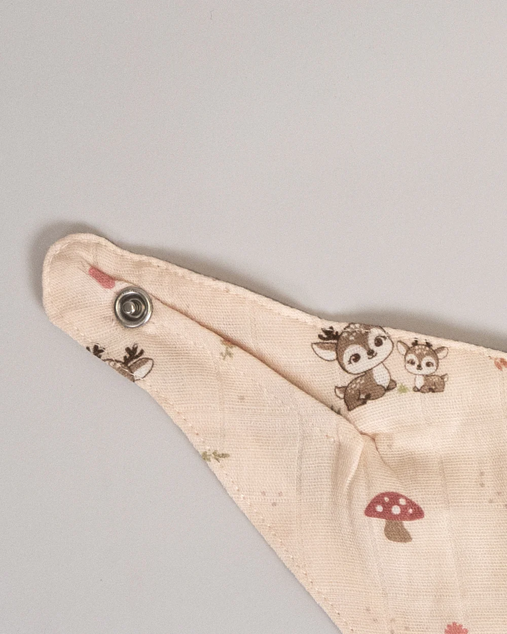 Twingle 100% Organic Muslin Bandana Bib-Dual Layer for Maximum Absorbency-Trusted YKK Snaps-Deer & Hearts Print-Pack of 2-For Infants - Image 10