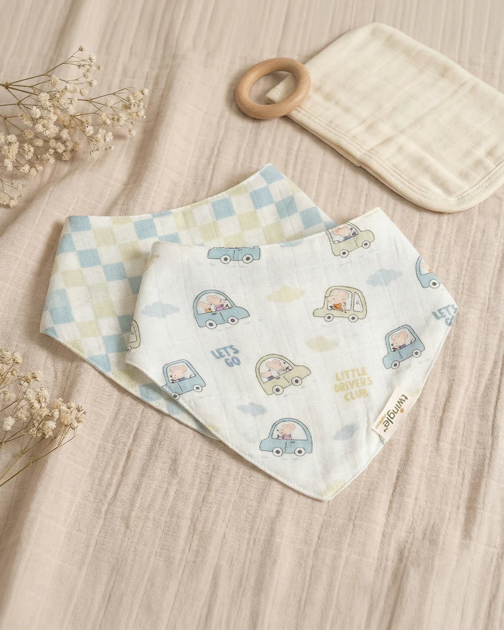Twingle 100% Organic Muslin Bandana Bib-Dual Layer for Maximum Absorbency-Trusted YKK Snaps-Drivers & Checks Print-Pack of 2-For Infants