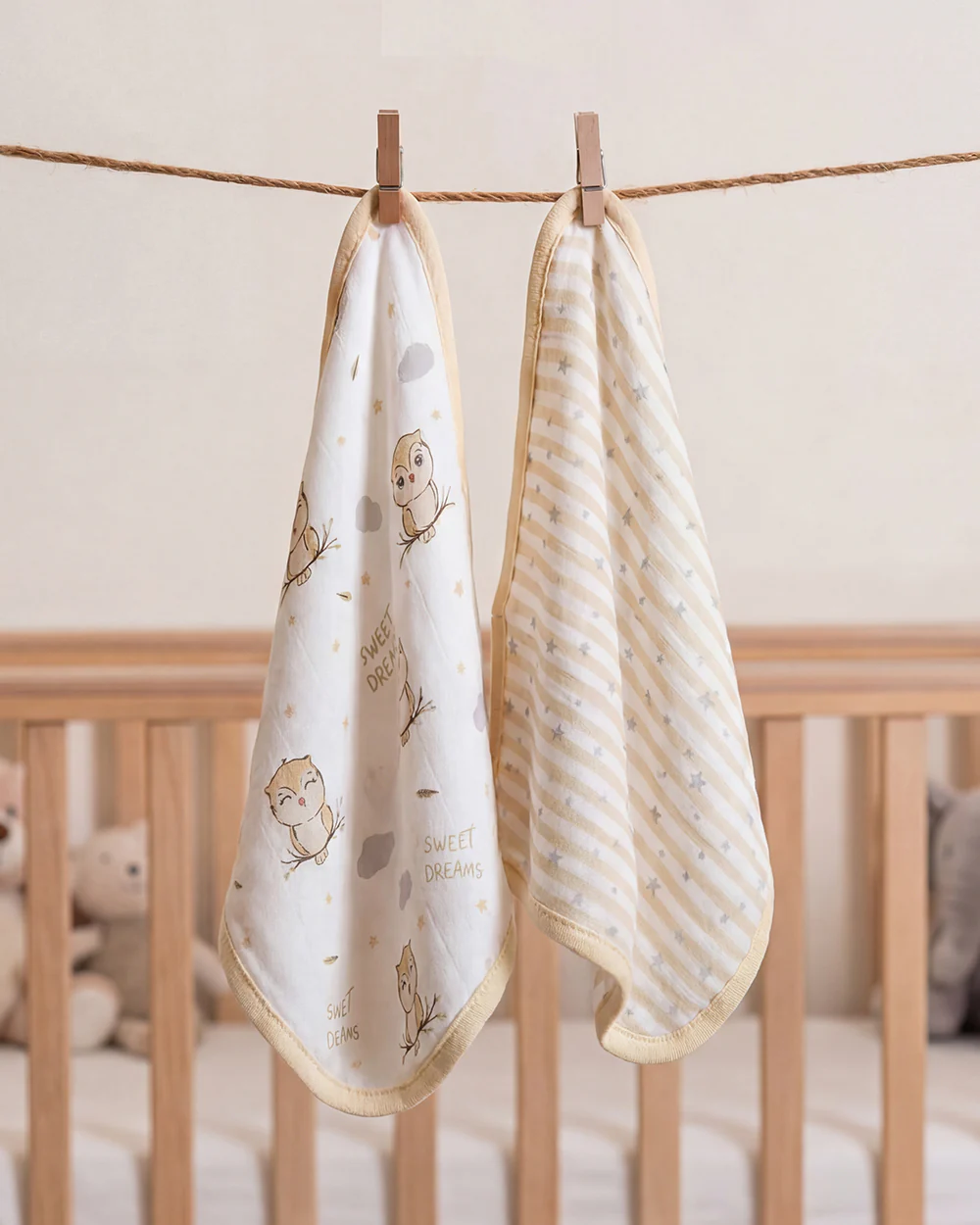 Twingle 100% Organic Muslin Wash Cloths-Soft Terry on the Back for maximum Absorbency-Built In Loop for Everyday Convenience-Owls & Stars Print-Pack of 2-For Infants