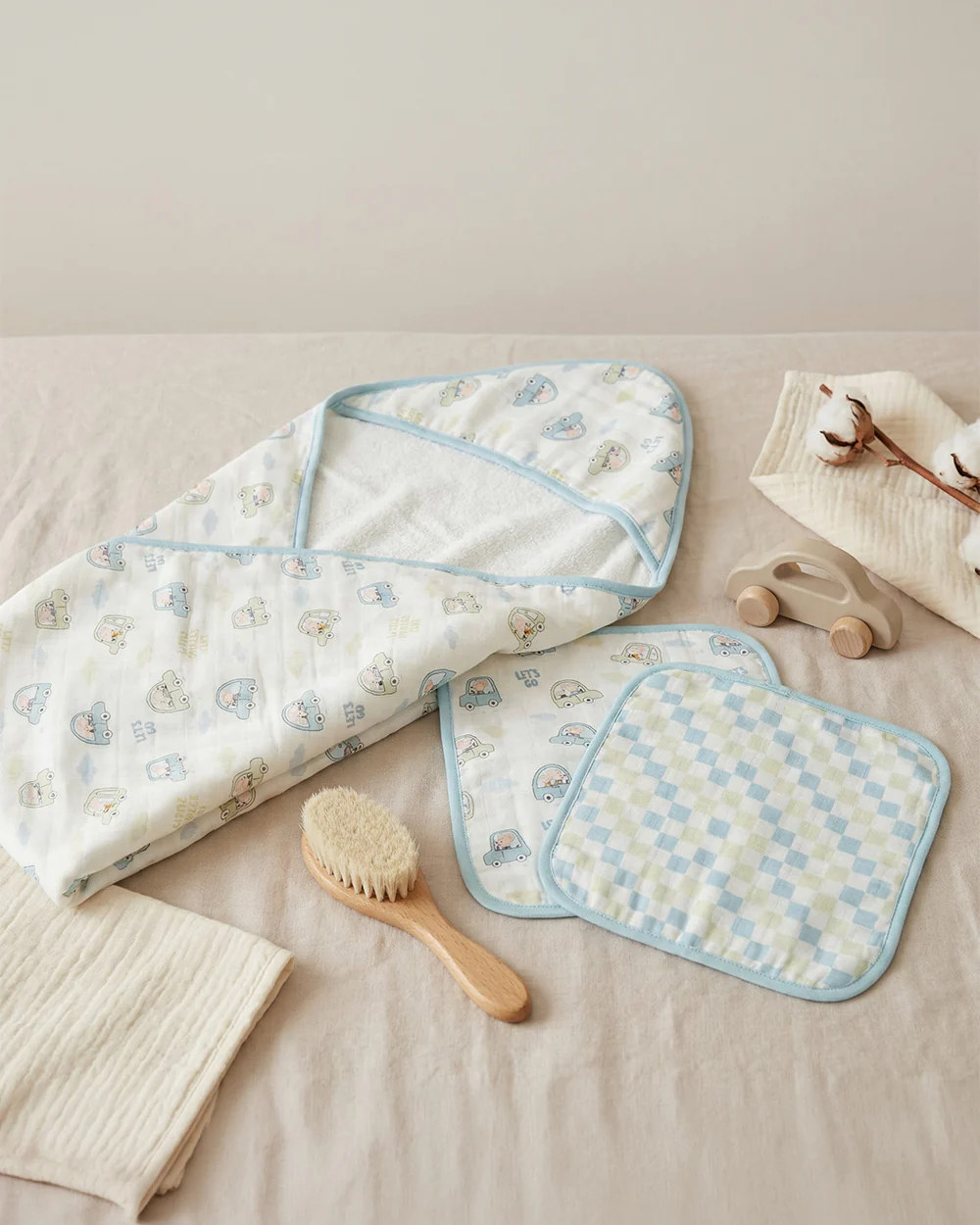 Twingle 100% Organic Muslin Hooded Towel with 2 Face Towels-Gentle on Delicate Skin-Backed by Highly Absorbent Terry-Little Drivers & Checks Print-Pack of 3-For Infants