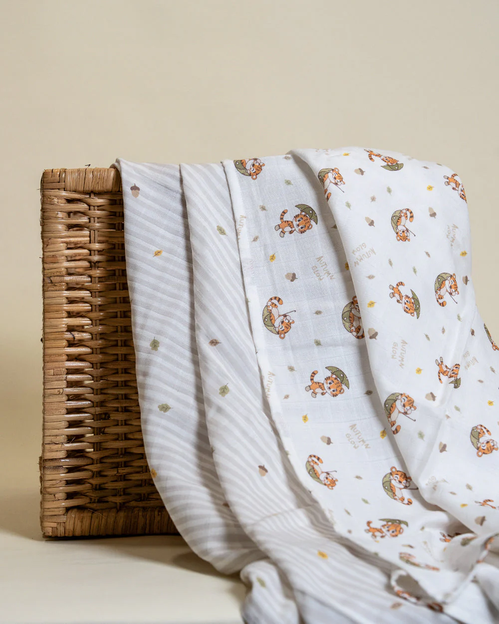 Twingle 100% Organic Muslin Swaddle & Blanket Set-Cozy Roars-Generously Sized Swaddles & 4-Layer Muslin Blanket-All-Season Comfort-White & Light Grey-For Infants - Image 6