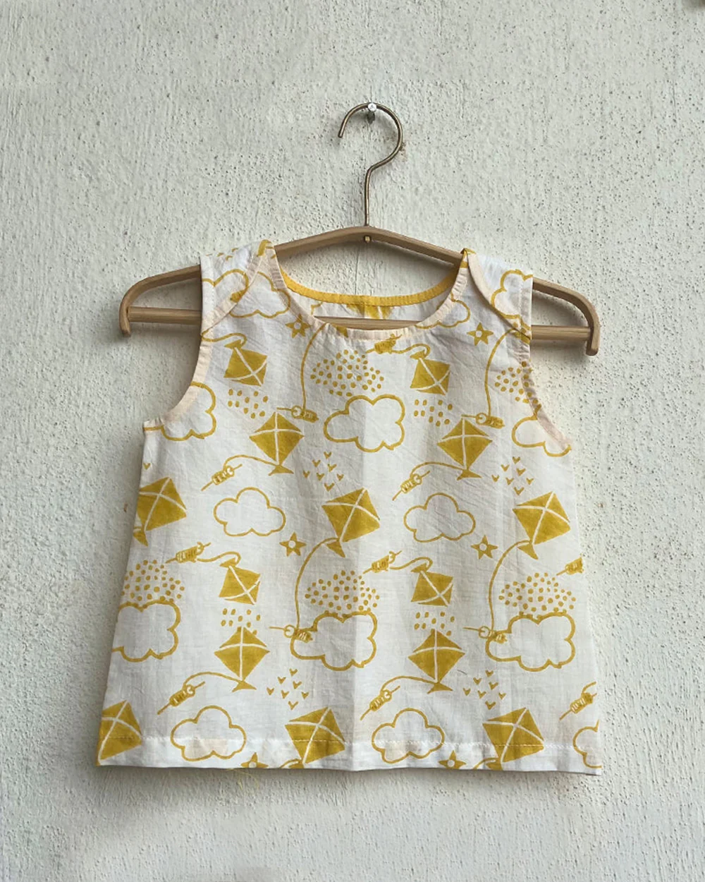 Whitewater Kids Yellow Top and Pajama Set-Sleeveless-Printed-Organic Cotton-For Infants - Image 2