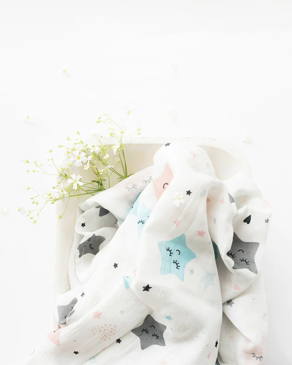 Yellow Doodle Twinkly Stars Muslin Essentials New Born Gift Set-Pack Of 6-Gift For Baby Shower & Baby Birthday - Image 9